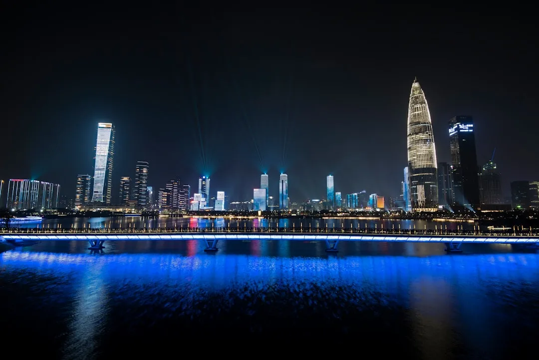 枝江趣苹柏科技：企业数字化平台定制开发方案与实施路径